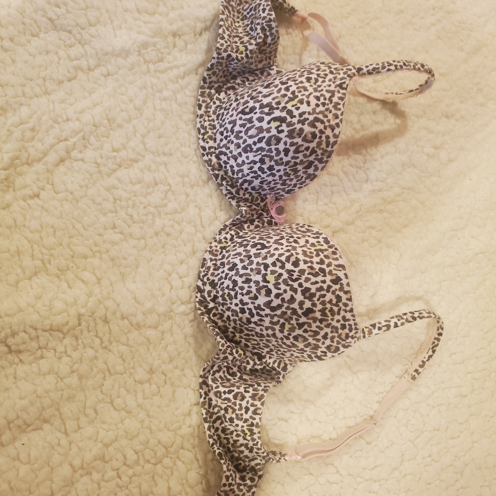 Victoria's Secret bra